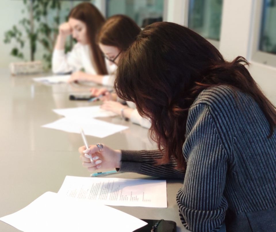 Магістранти виконують першу частину завдань